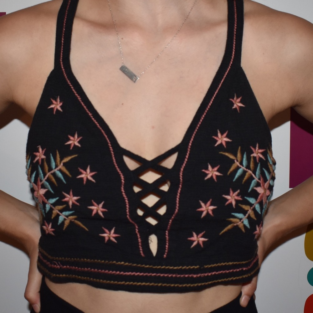 American Eagle crop boho top
